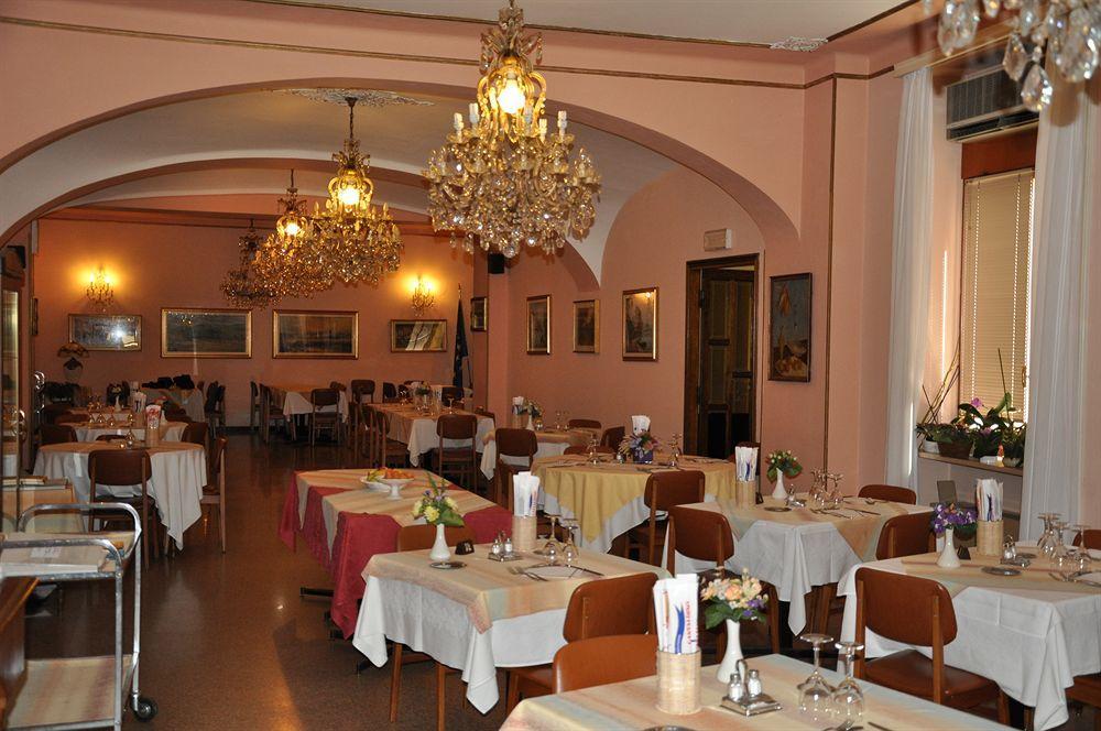 Albergo Ristorante Pomodoro Omegna Extérieur photo